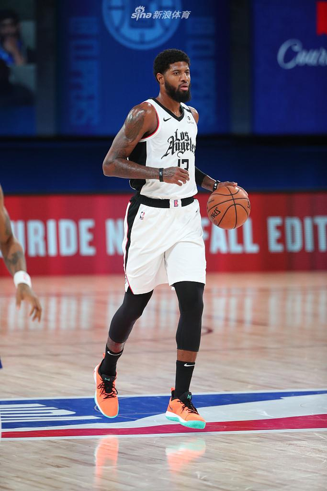 球队整体气 球队整体气